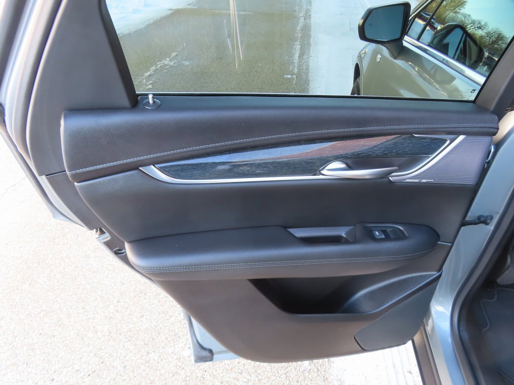 Used 2023 Cadillac XT5 Premium Luxury w/ Technology Package image 36