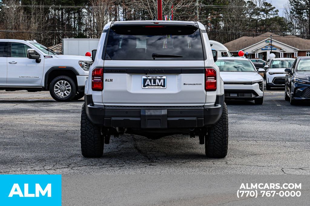 Used 2025 Toyota Land Cruiser 1958 image 12
