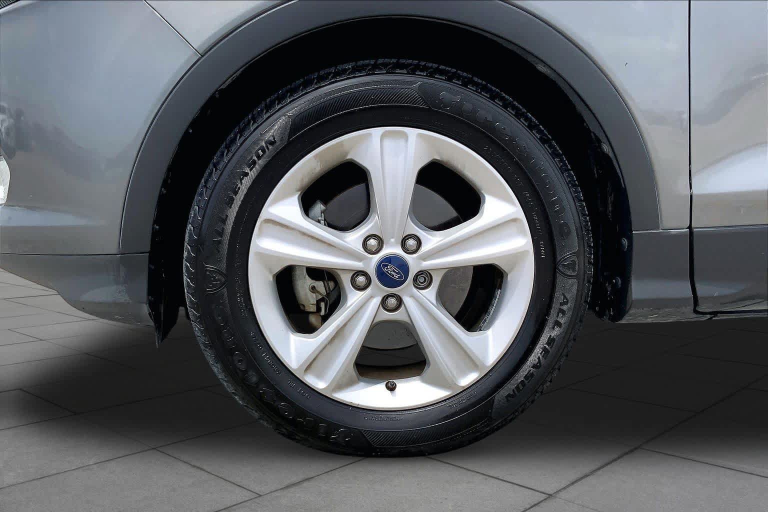 Used 2014 Ford Escape SE FWD image 11