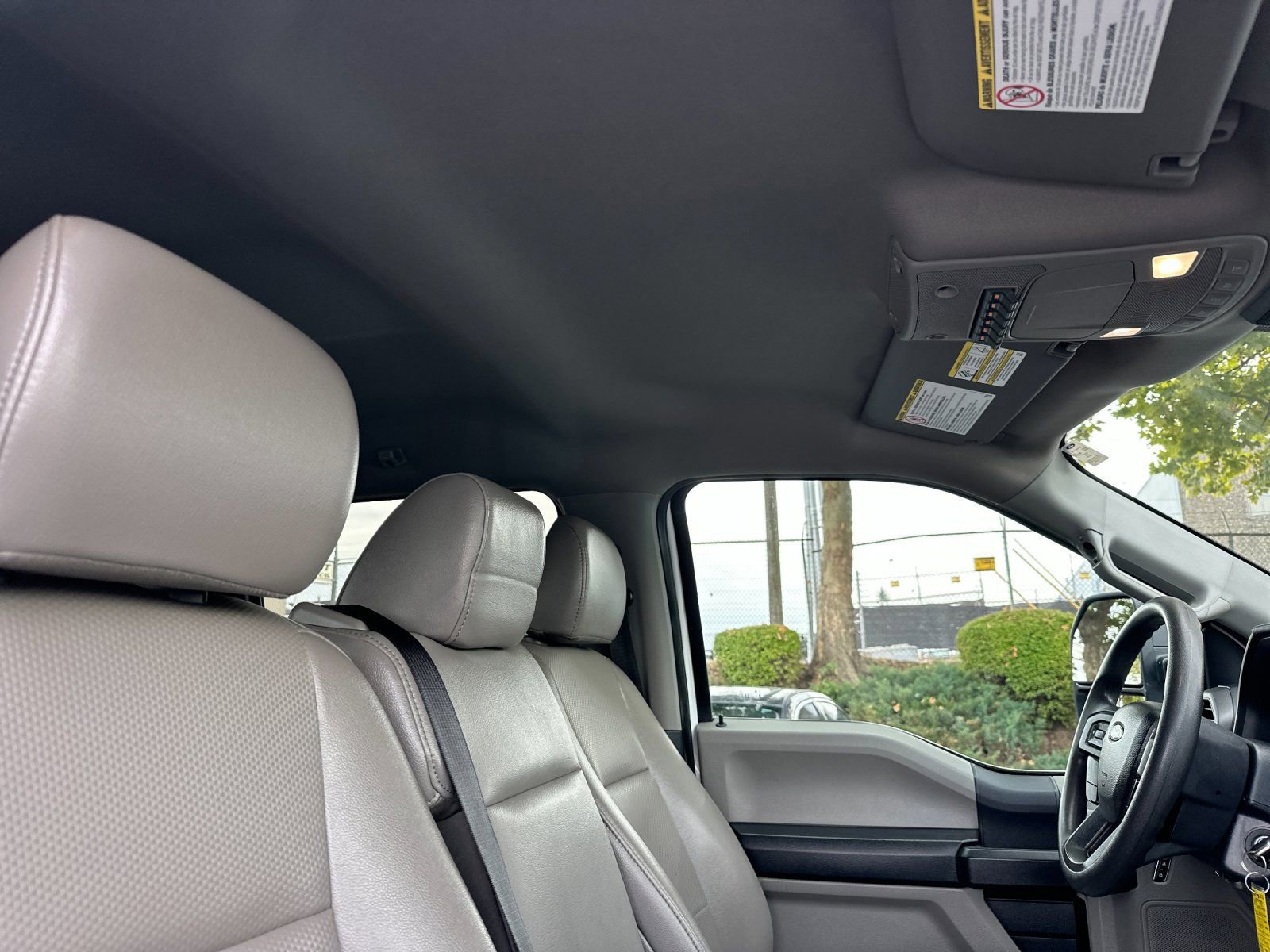 Used 2022 Ford F250 XL w/ Power Equipment Group image 16