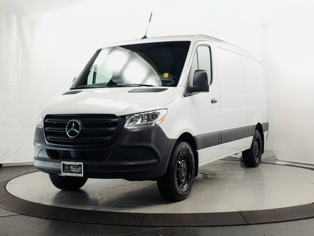 Used 2026 Mercedes-Benz Sprinter 2500 image 3