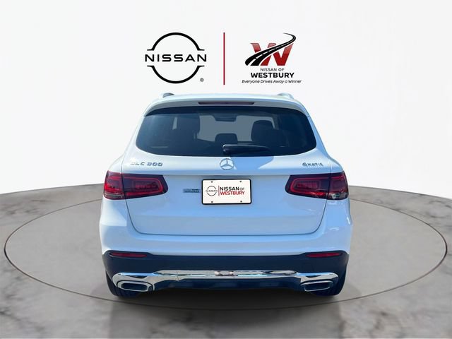Used 2022 Mercedes-Benz GLC 300 4MATIC w/ Premium Package Lite image 7