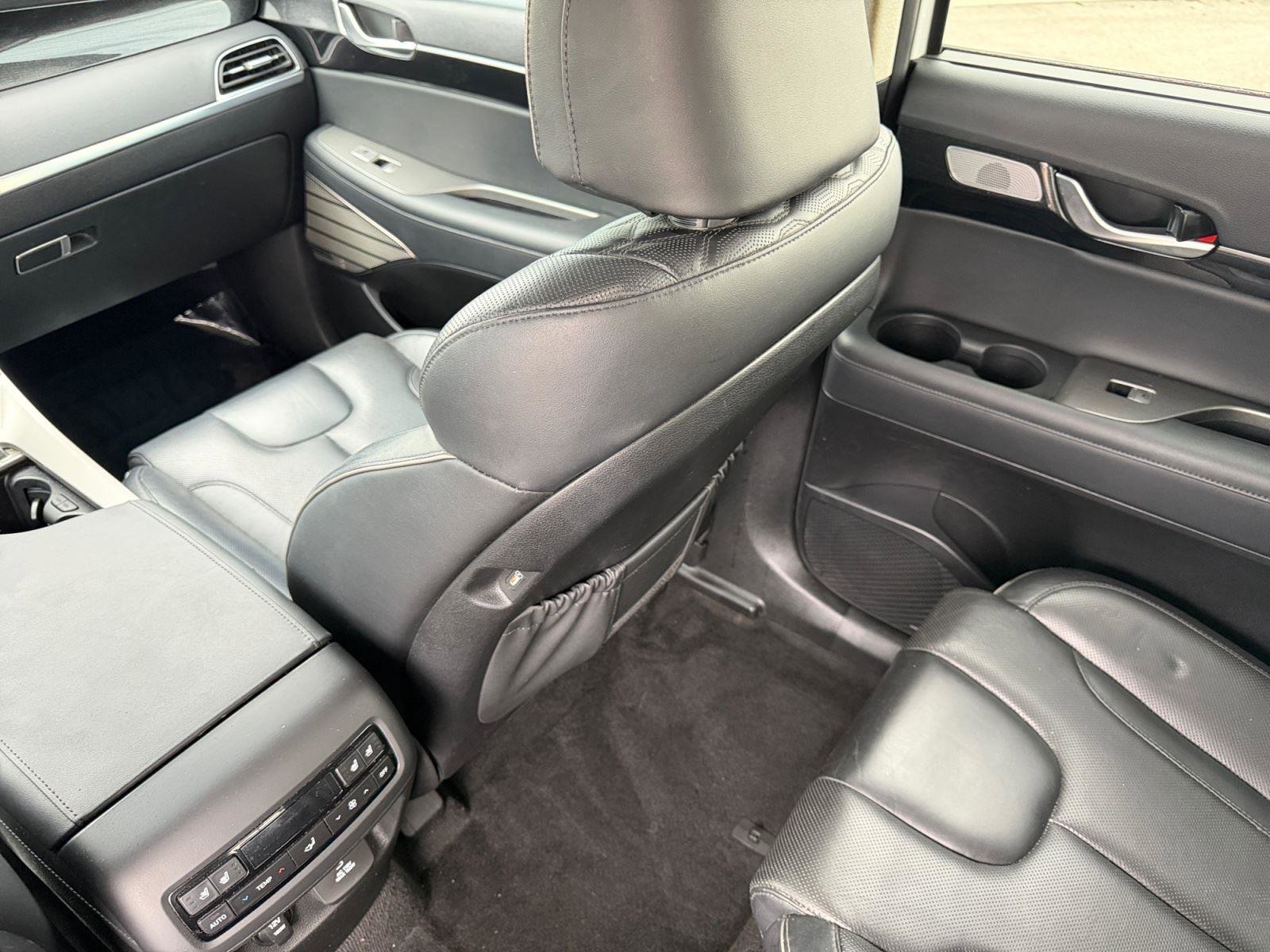 Used 2021 Hyundai Palisade Limited image 43