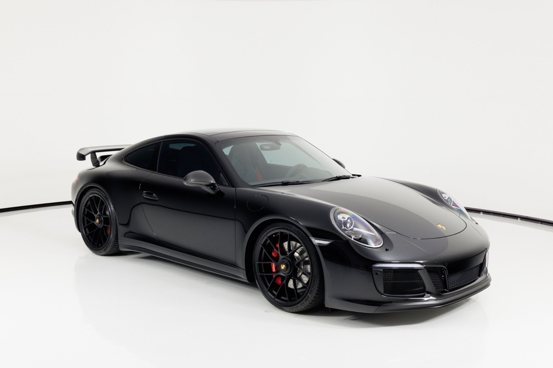 Used 2017 Porsche 911 Carrera GTS RWD image 46