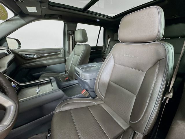 Used 2022 GMC Yukon Denali w/ Max Trailering Package image 11