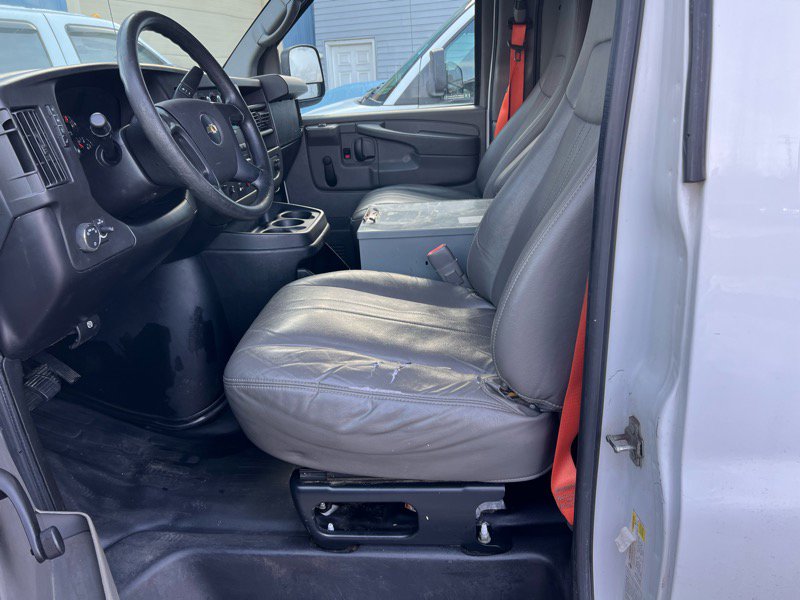 Used 2013 Chevrolet Express 2500 2500 Cargo image 9