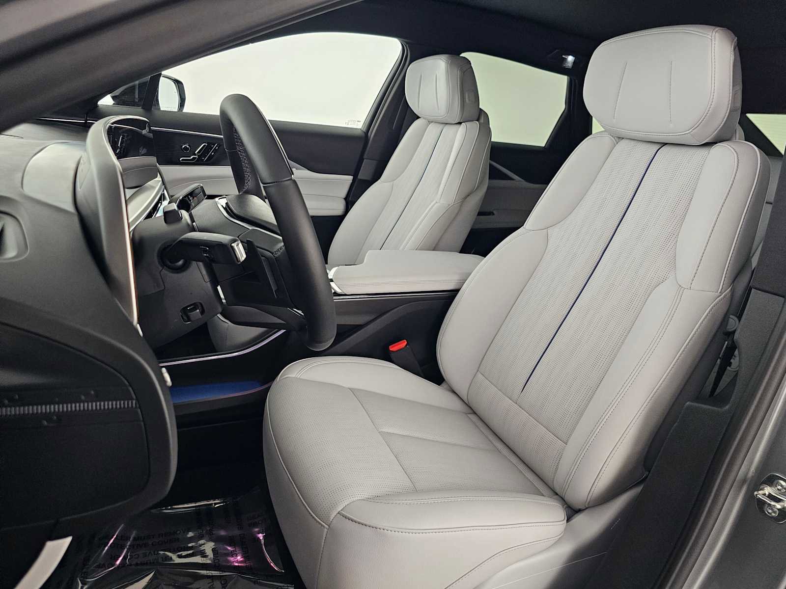 New 2026 Cadillac Lyriq Sport image 21