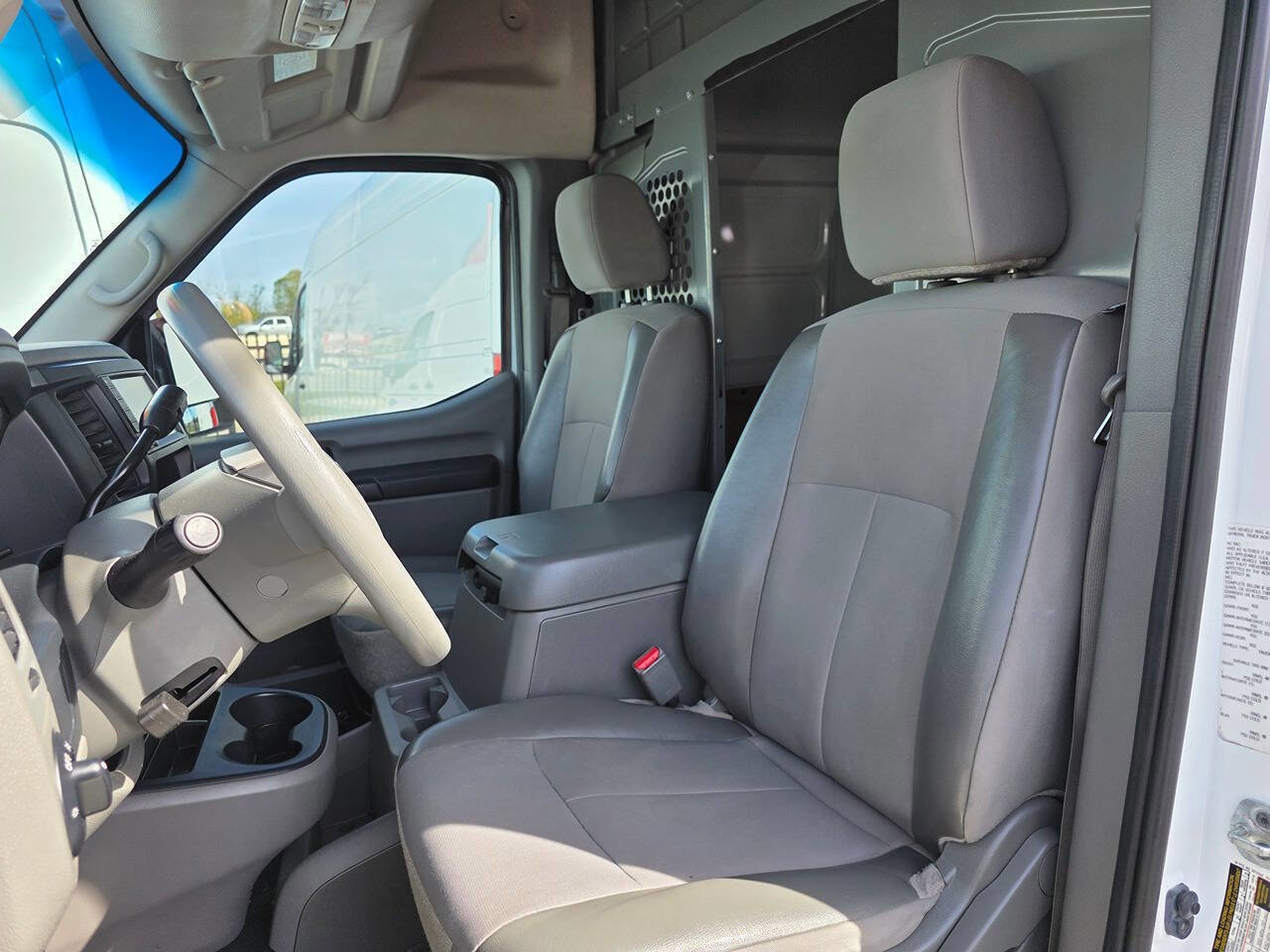 Used 2021 Nissan NV 2500 SV RWD image 10
