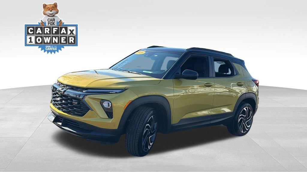 Used 2025 Chevrolet TrailBlazer RS w/ Convenience Package image 3