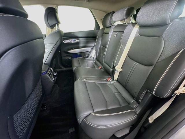 Used 2023 Genesis Electrified GV70 AWD/4WD image 27