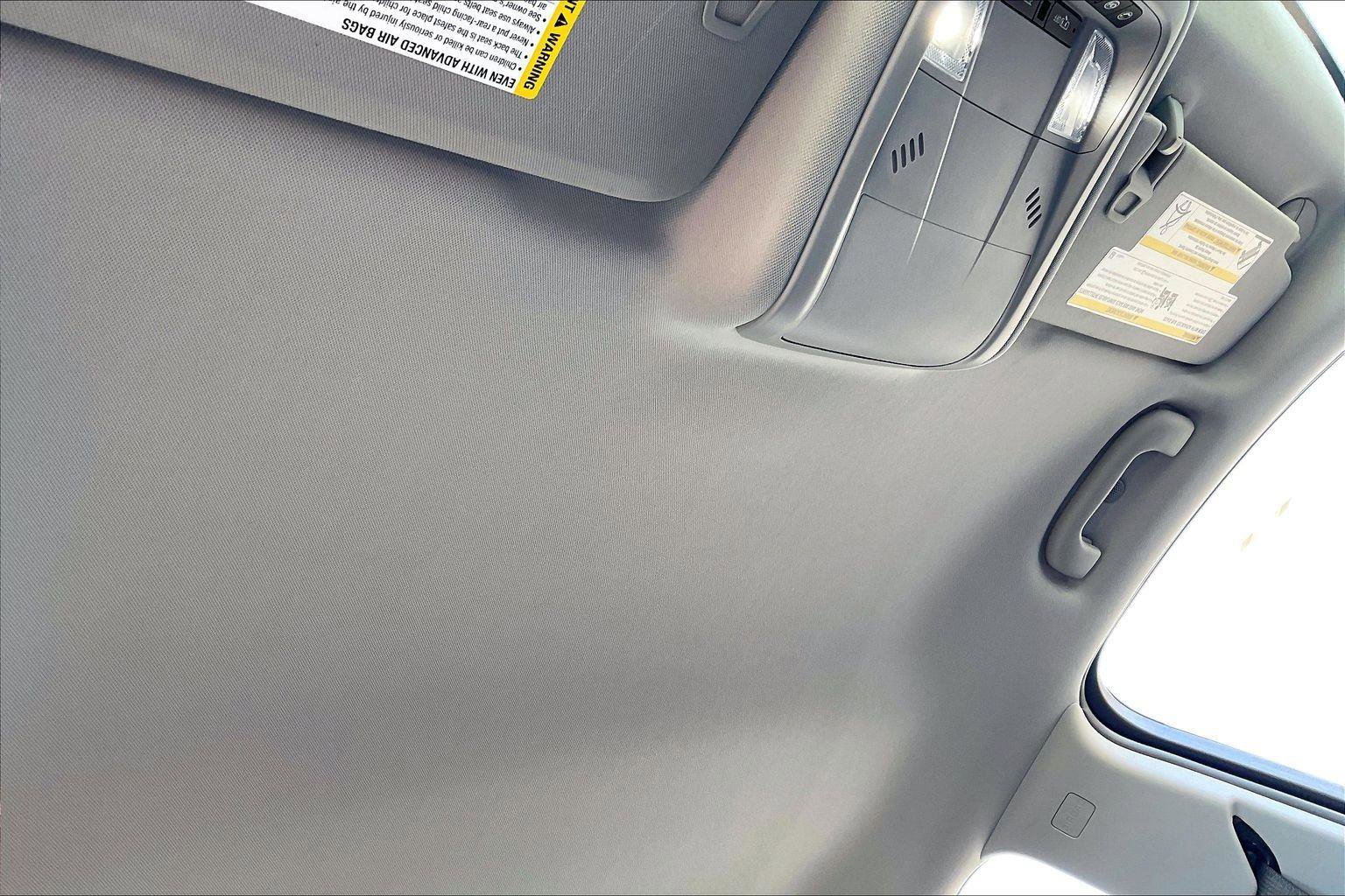 Used 2024 Chevrolet Equinox LS w/ LPO, Cargo Package image 21