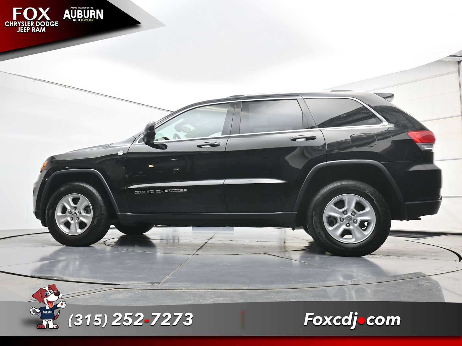 Used 2017 Jeep Grand Cherokee Laredo w/ Quick Order Package 23E AWD/4WD image 23