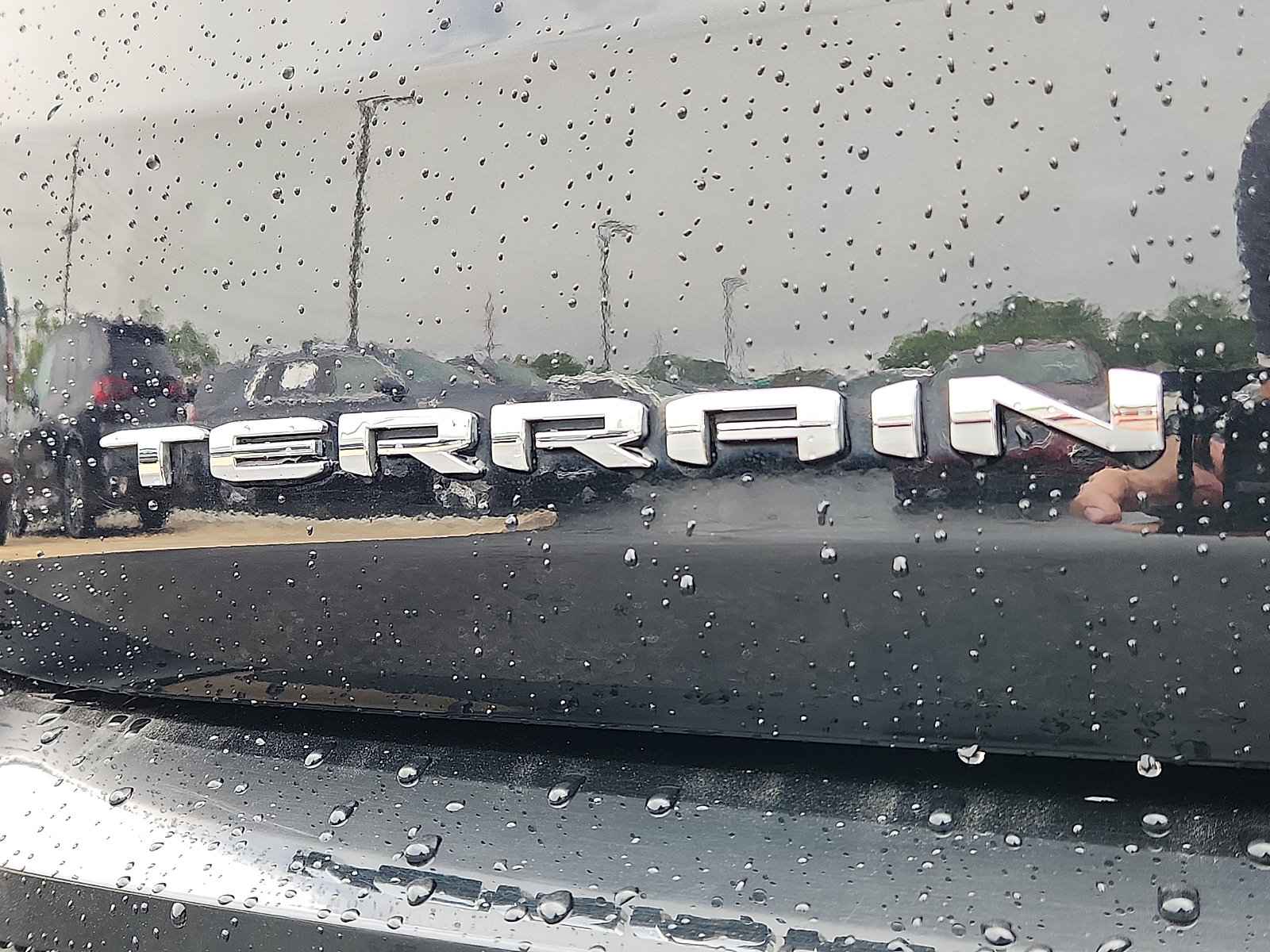 Used 2024 GMC Terrain SLE w/ Driver Convenience Package AWD/4WD image 29