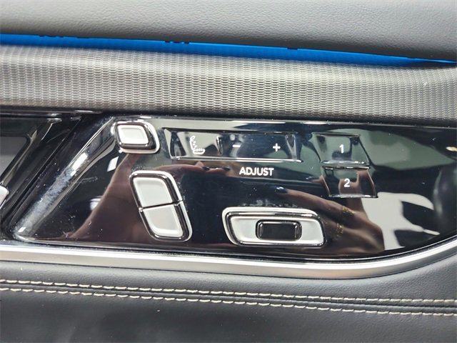 Used 2024 Jeep Grand Wagoneer Series II w/ Quick Order Packagew 28T image 20