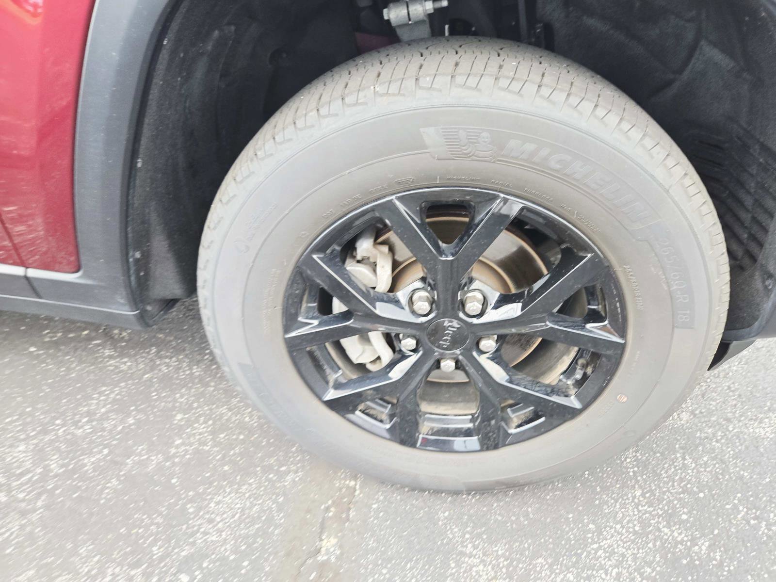 Used 2024 Jeep Grand Cherokee Altitude image 18