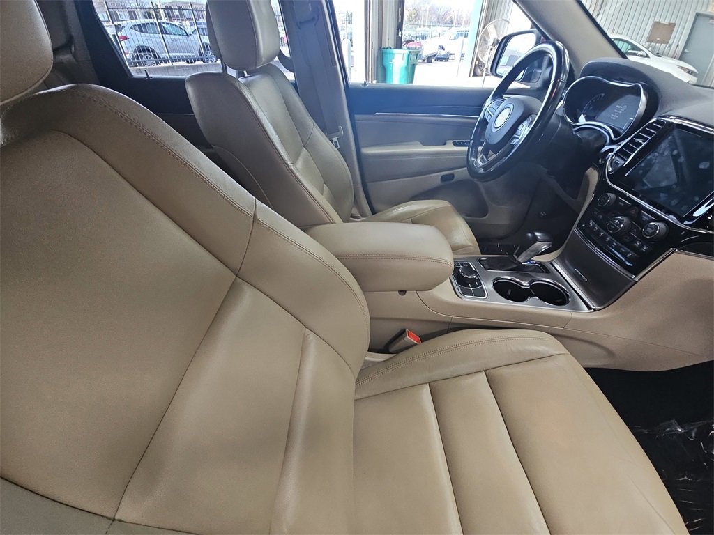 Used 2020 Jeep Grand Cherokee Limited w/ Trailer Tow Group IV image 10