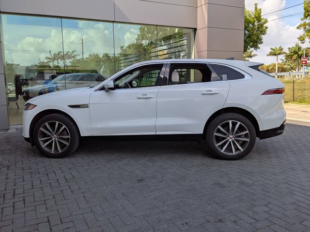 Used 2023 Jaguar F-PACE S image 8
