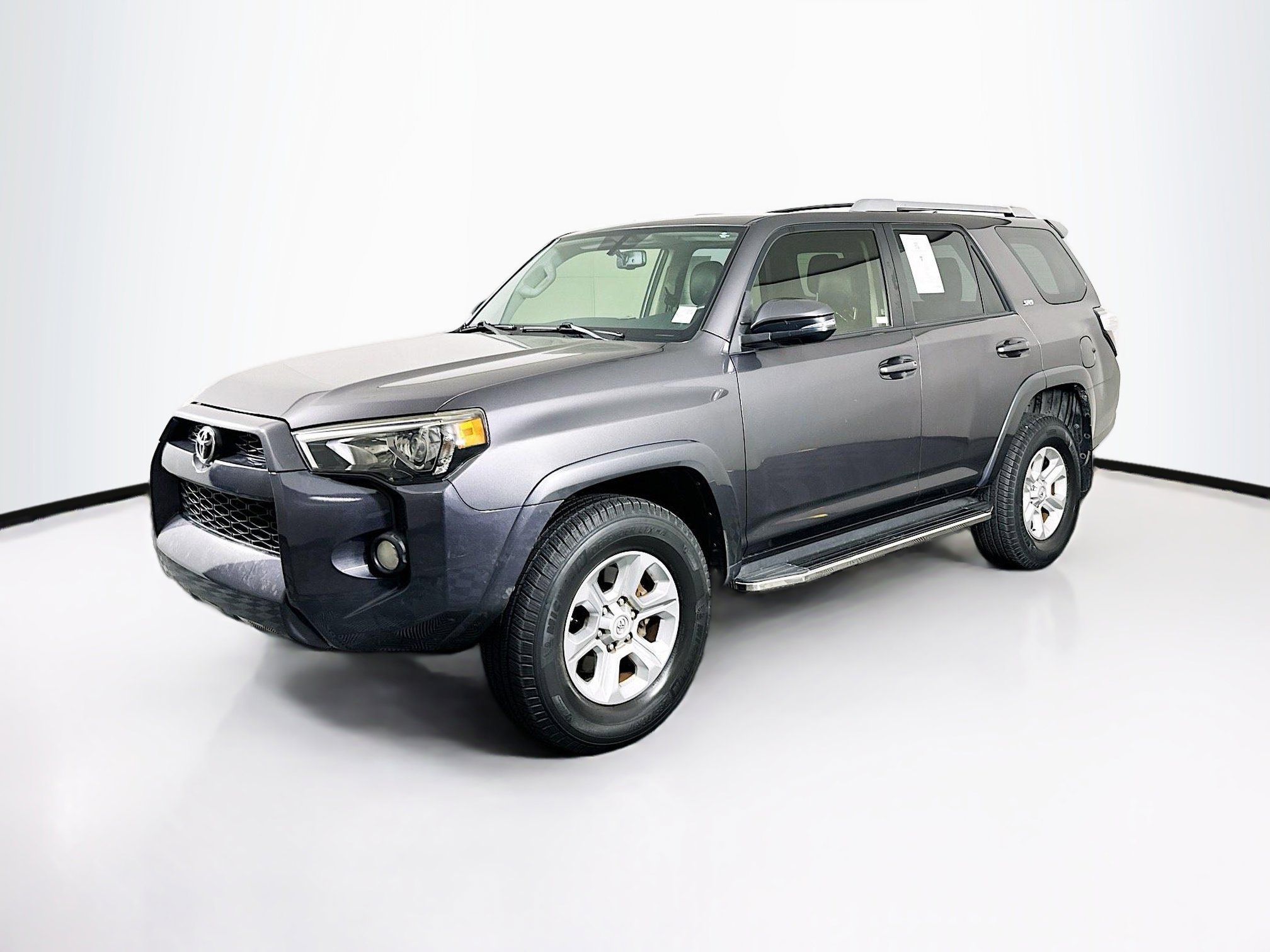 Used 2014 Toyota 4Runner SR5 Premium AWD/4WD image 3