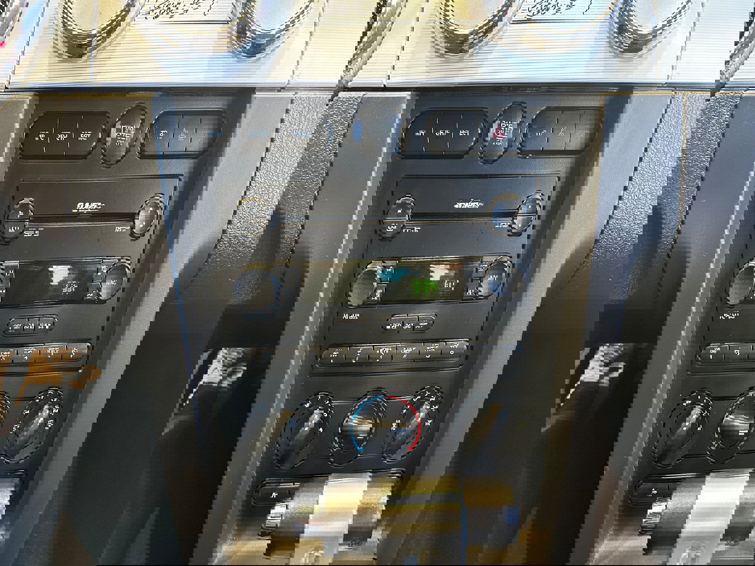 Used 2006 Ford Mustang GT image 18