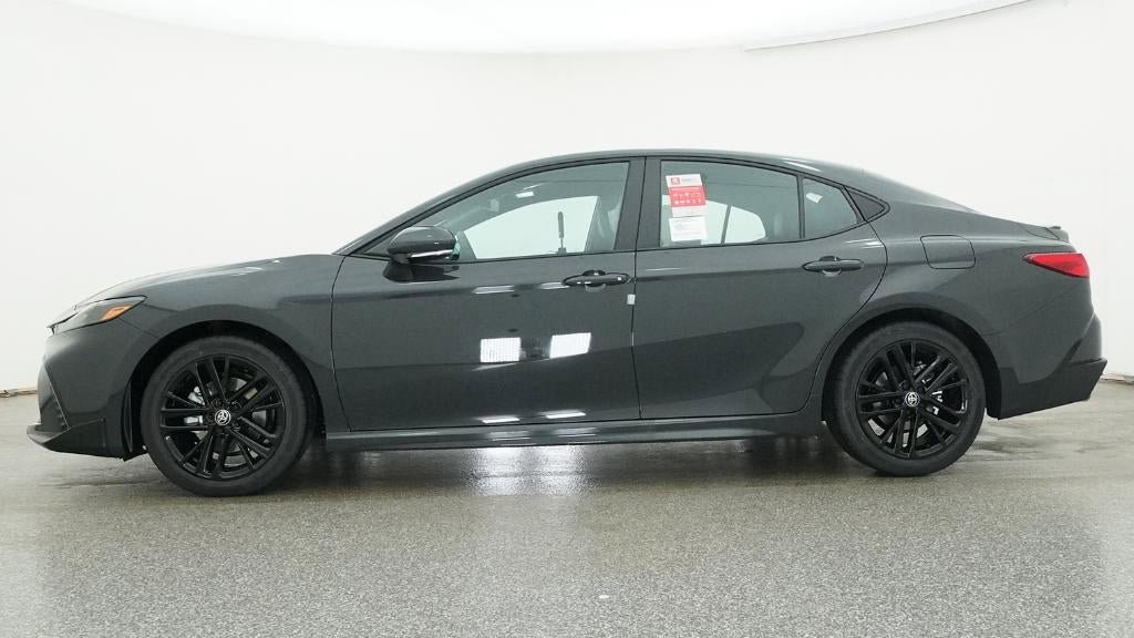 New 2026 Toyota Camry SE FWD image 19