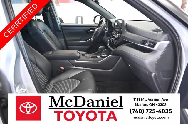 Certified 2025 Toyota Highlander XSE AWD/4WD image 11