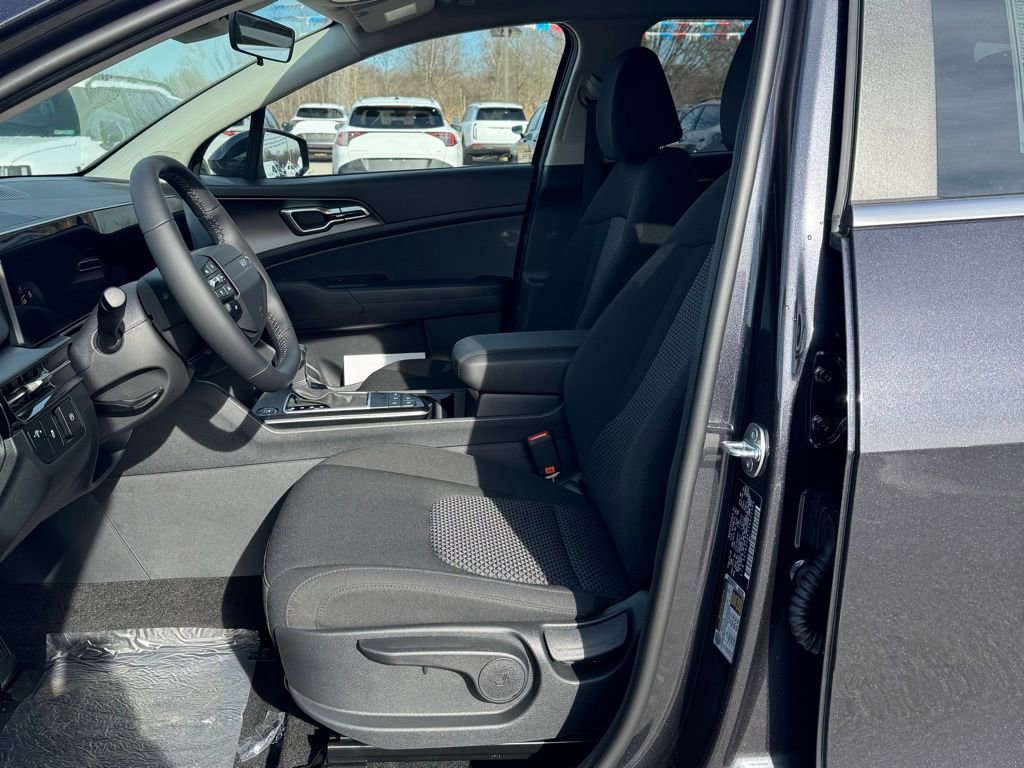New 2026 Kia Sportage LX AWD/4WD image 10