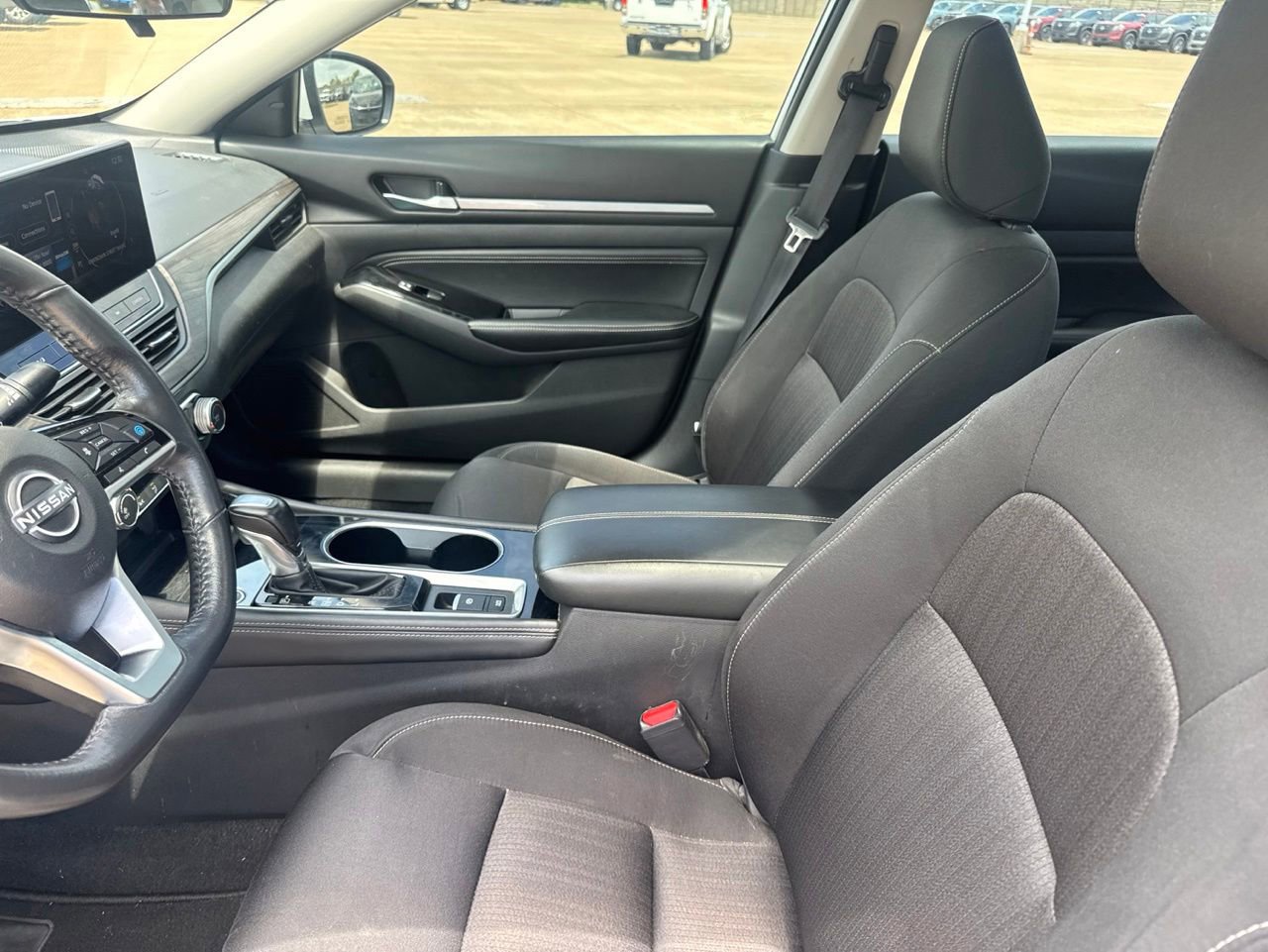 Certified 2023 Nissan Altima 2.5 SV w/ SV Premium Package FWD image 38