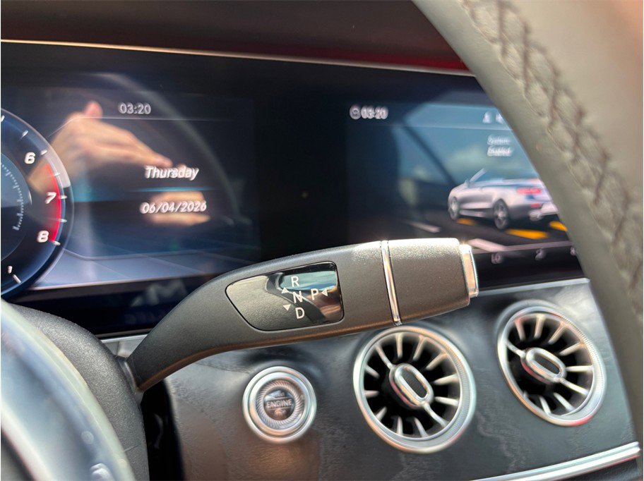Used 2020 Mercedes-Benz E 450 4MATIC Cabriolet image 40