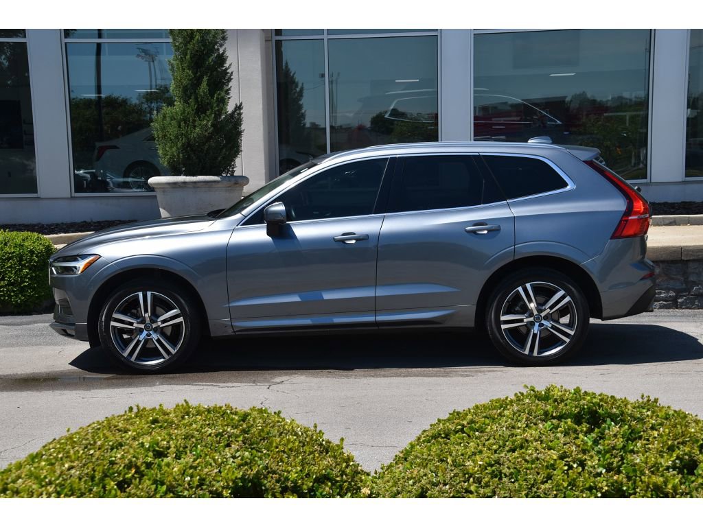 Used 2021 Volvo XC60 T5 Momentum w/ Premium Package AWD/4WD image 7