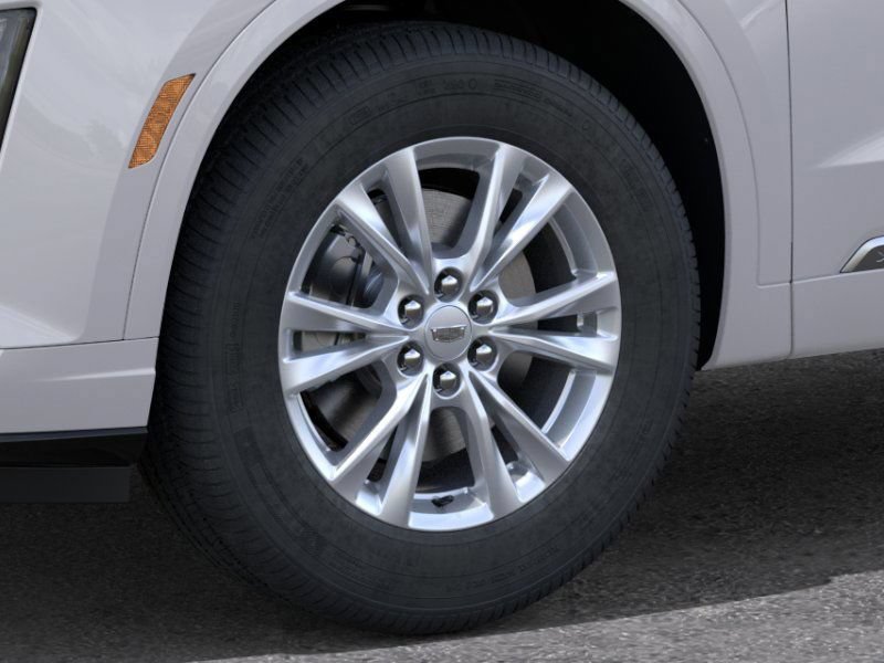 New 2025 Cadillac XT6 Luxury FWD image 9
