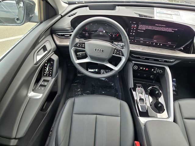 Used 2025 Audi Q5 Premium Plus w/ Premium Plus image 13