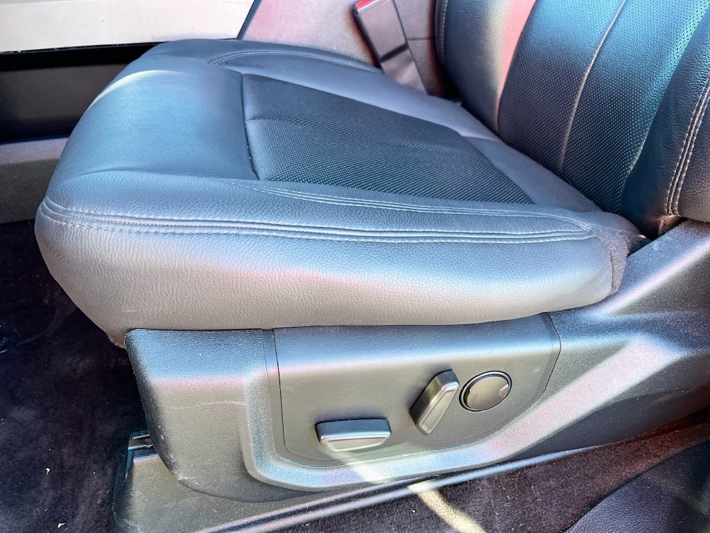 Used 2021 Ford Expedition XLT RWD image 15