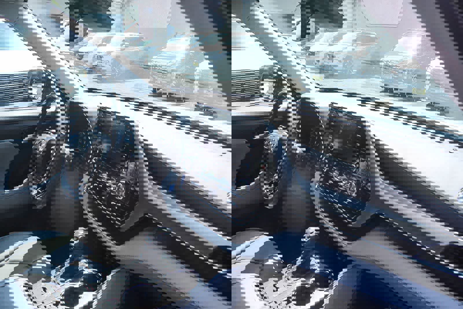 Used 2021 Toyota Highlander XLE image 23