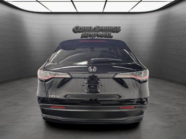 Used 2025 Honda HR-V LX image 6