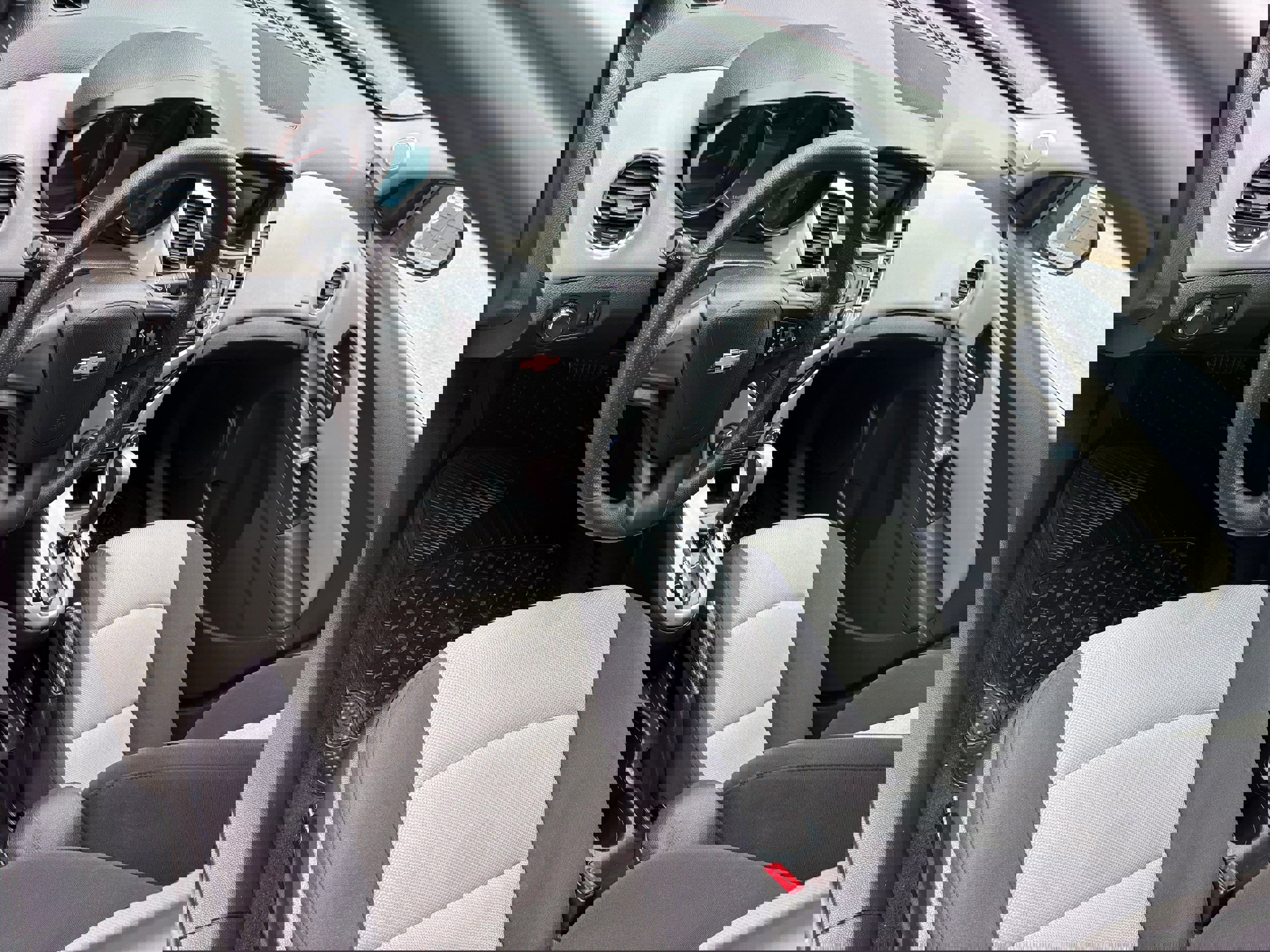 Used 2016 Chevrolet Cruze LS FWD image 10