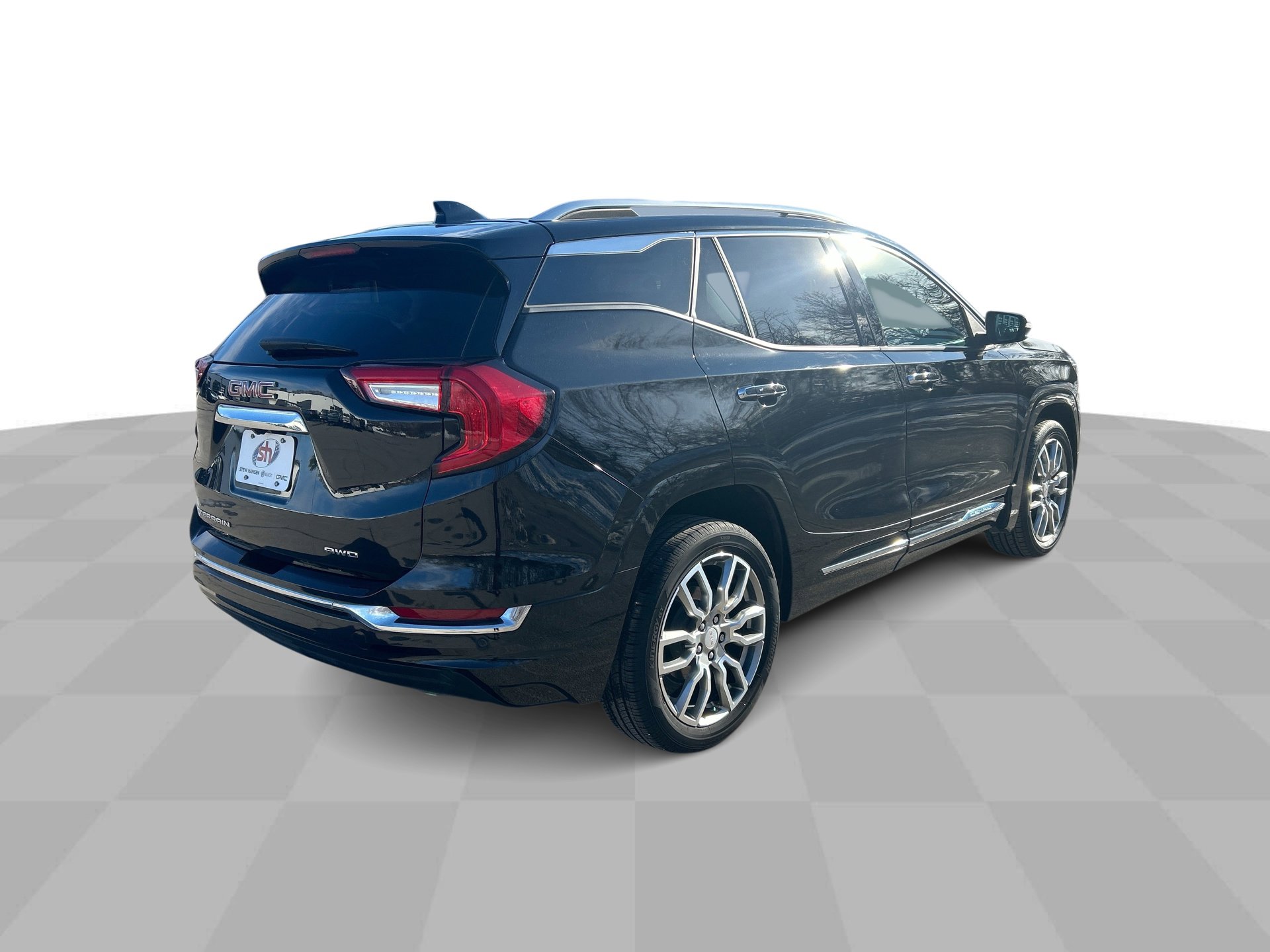 Certified 2022 GMC Terrain Denali w/ LPO, Floor Liner Package image 9