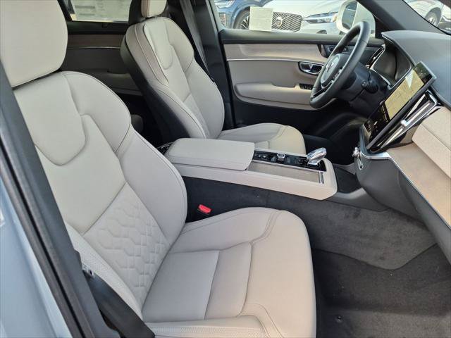New 2027 Volvo XC90 B6 Plus AWD/4WD image 14