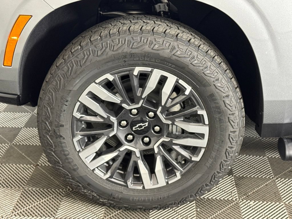 New 2026 Chevrolet Tahoe Z71 w/ Z71 Off-Road Package AWD/4WD image 45