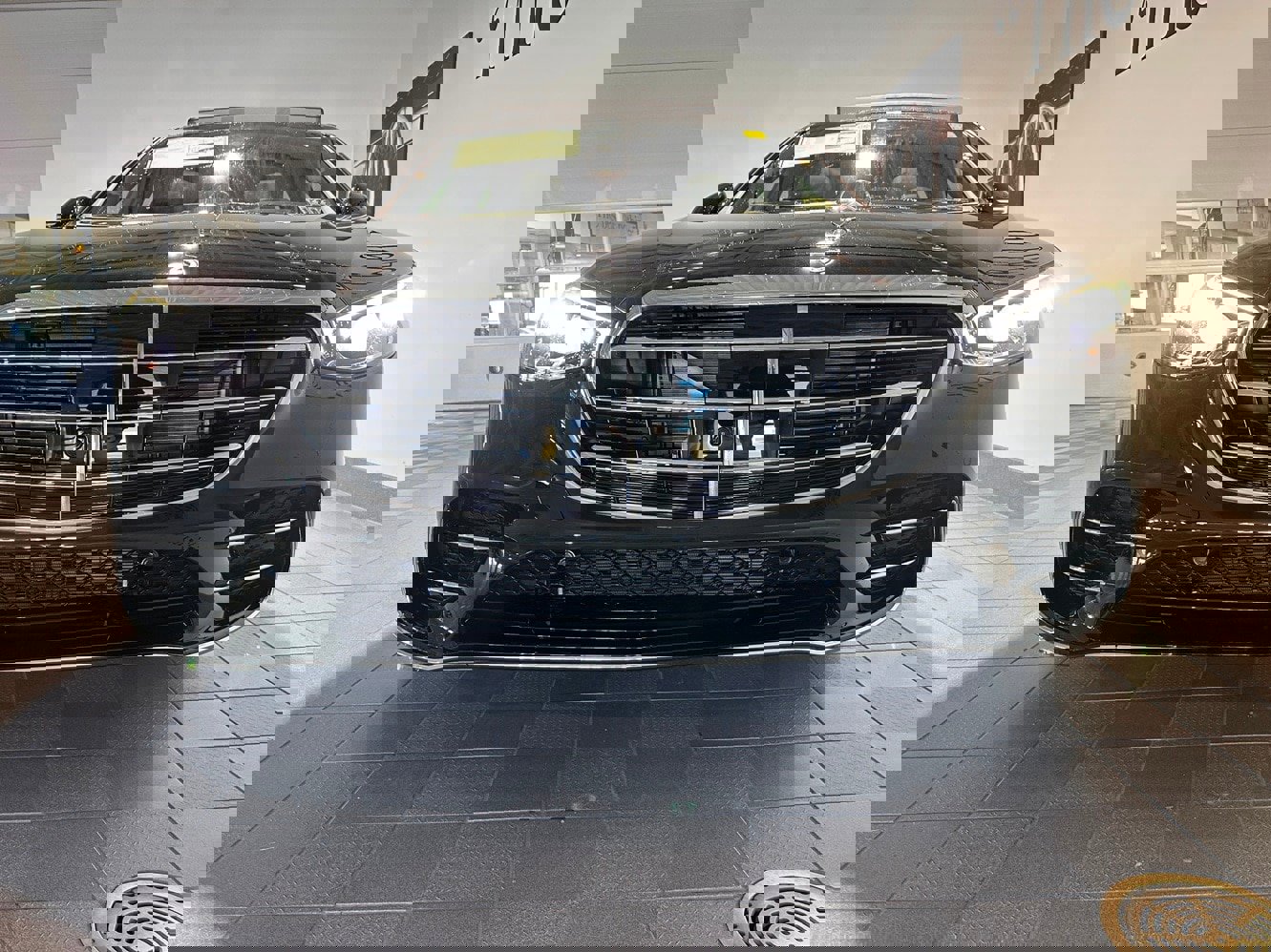 Used 2026 Mercedes-Benz S 580 4MATIC Sedan image 2