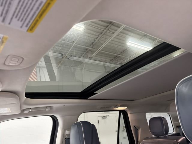 Used 2021 Lincoln Navigator Black Label image 24