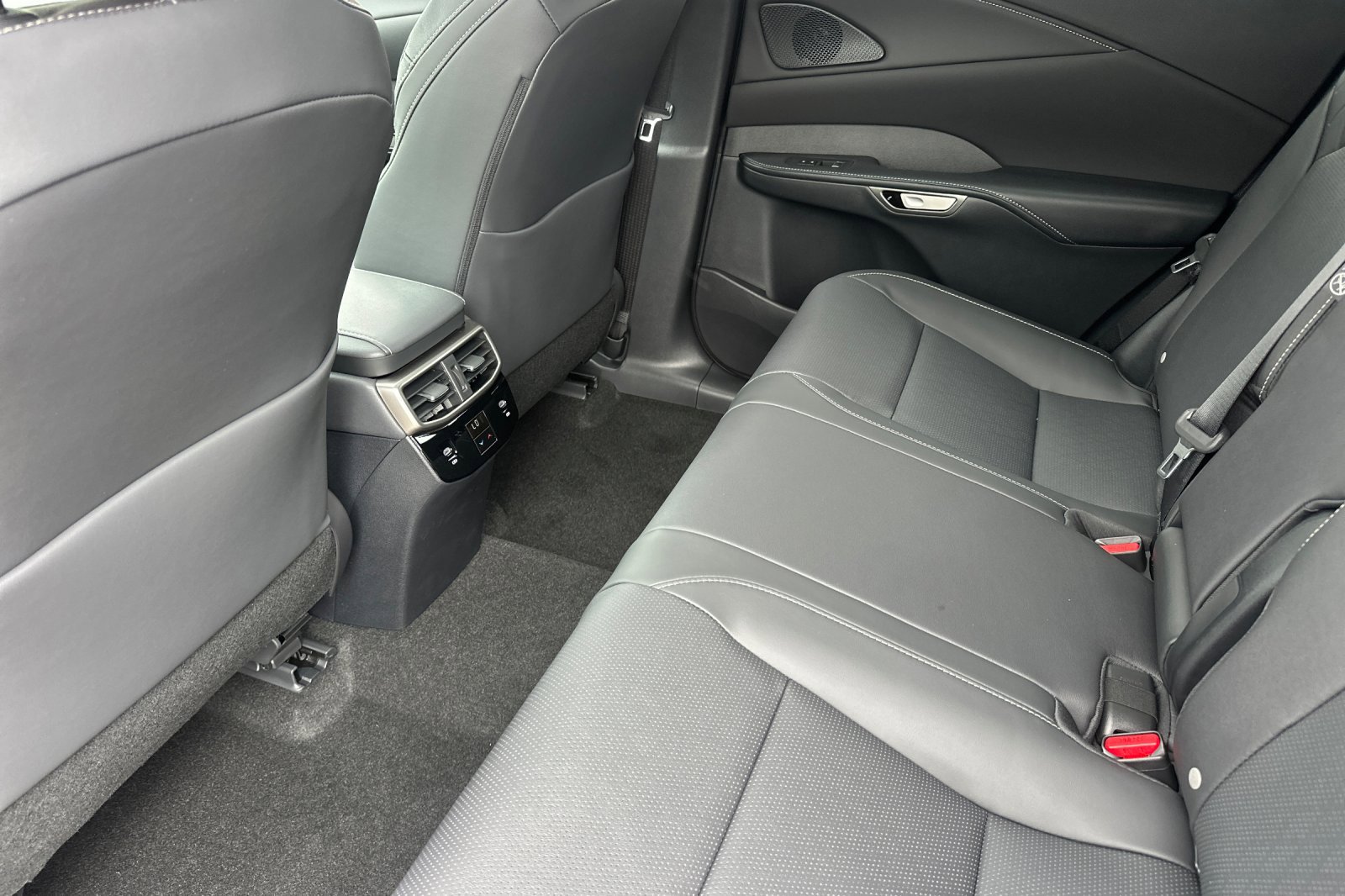 New 2025 Lexus RX 350 Premium Plus image 12