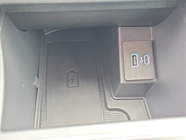 Used 2024 Ford Edge SEL w/ Convenience Package image 23