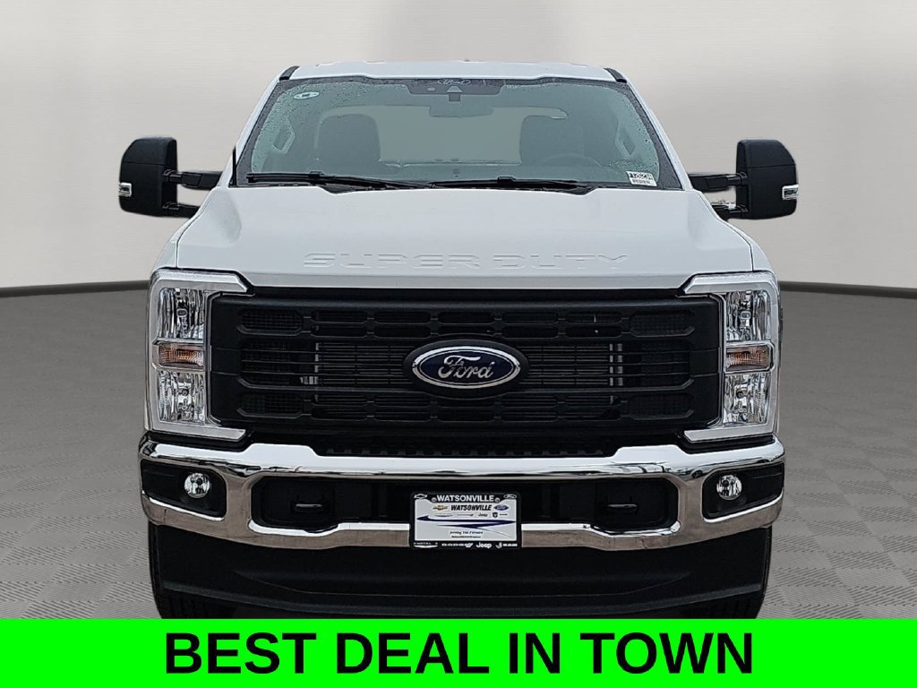 New 2026 Ford F250 XL w/ XL Chrome Package AWD/4WD image 8