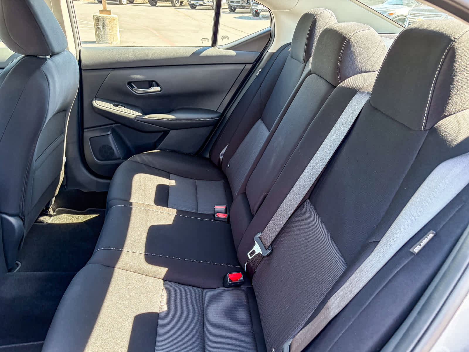 Used 2022 Nissan Sentra SV image 17