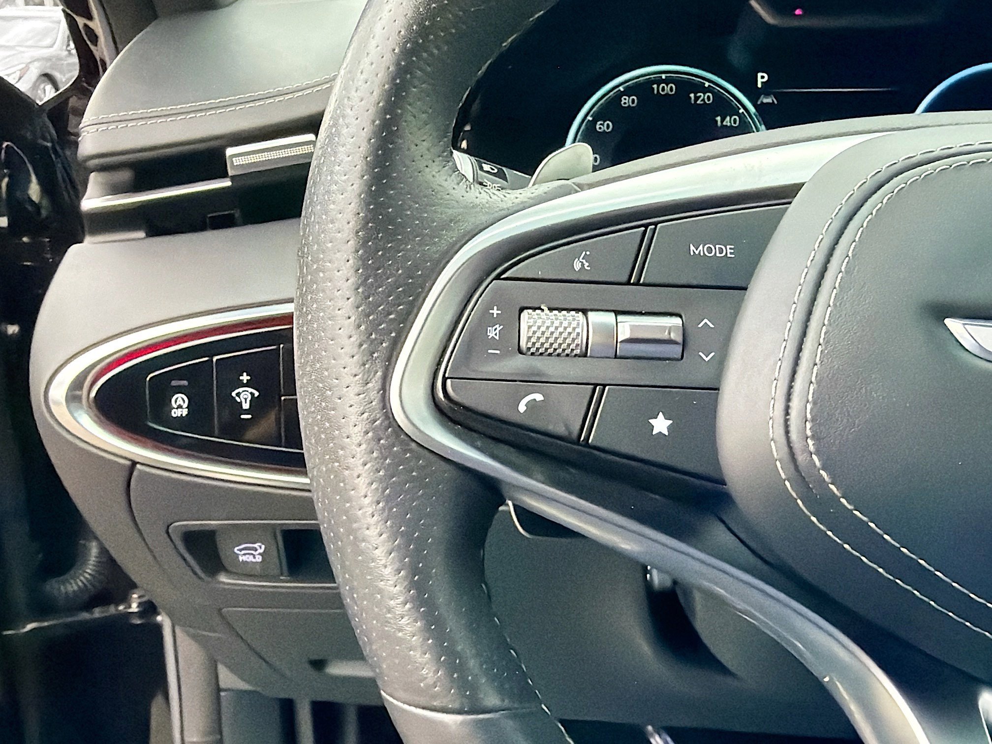 Used 2024 Genesis GV70 2.5T w/ Sport Prestige Package image 38