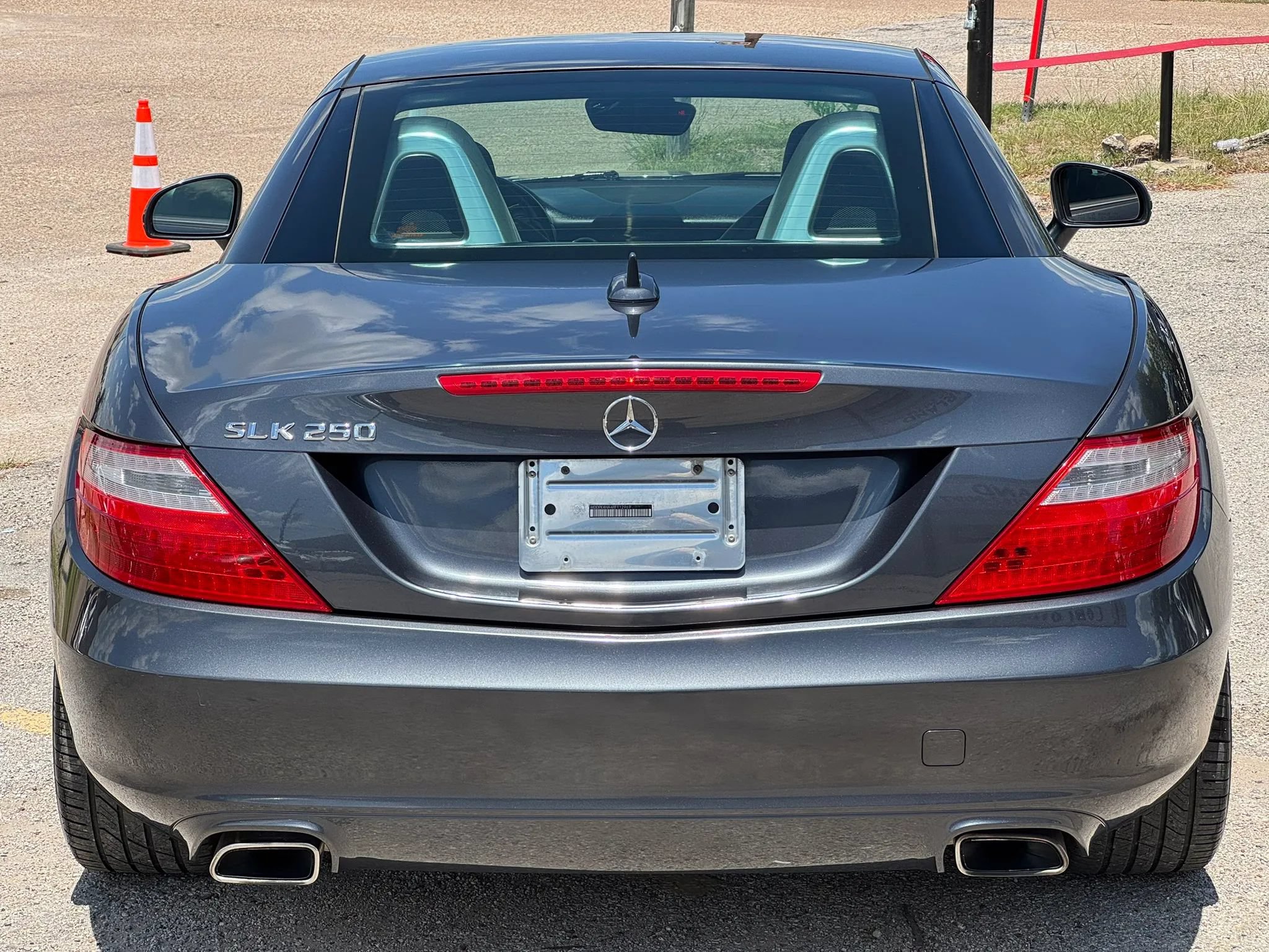 Used 2015 Mercedes-Benz SLK 250 image 10