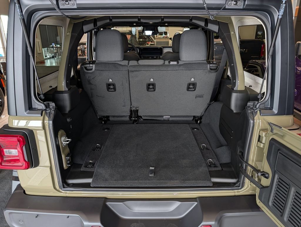 New 2026 Jeep Wrangler Unlimited Sport AWD/4WD image 7