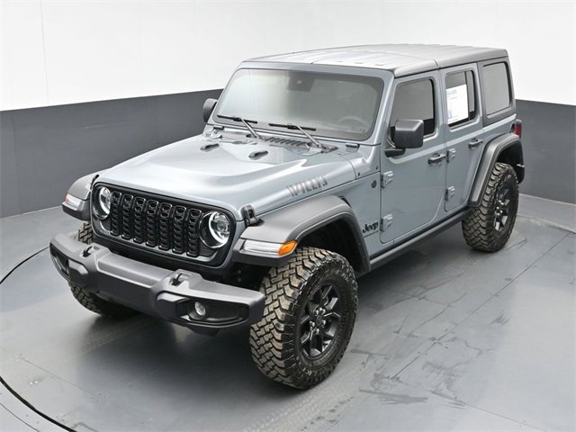 Used 2025 Jeep Wrangler Willys image 15