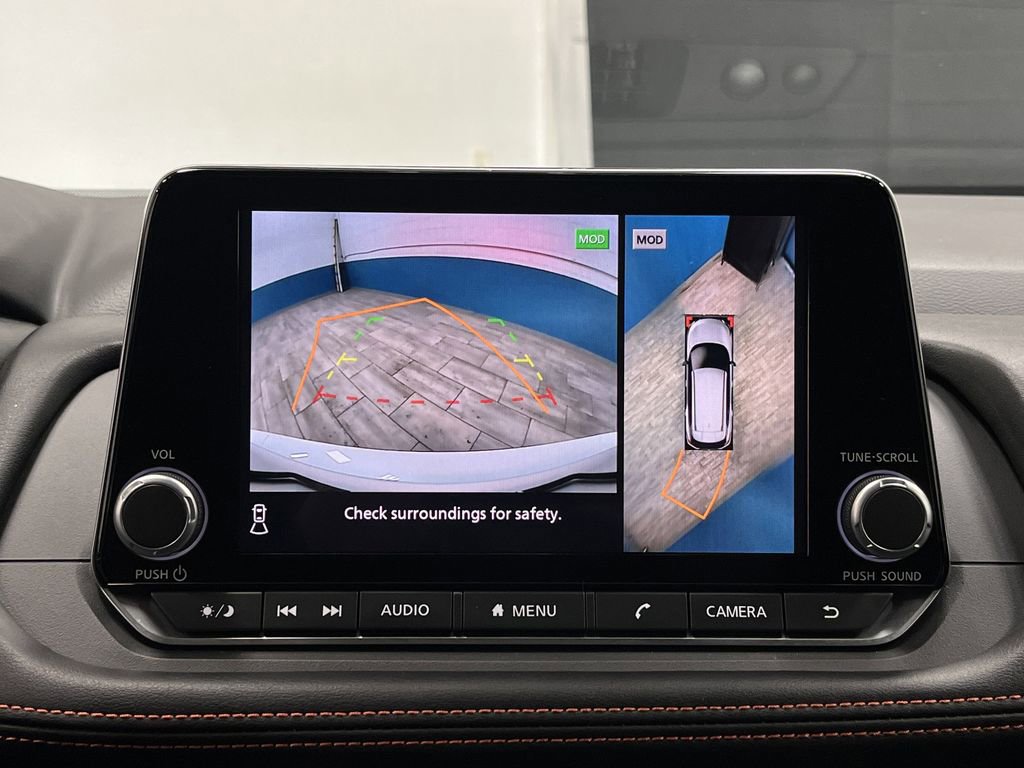 Used 2025 Nissan Rogue SV w/ Rock Creek Premium Package image 9