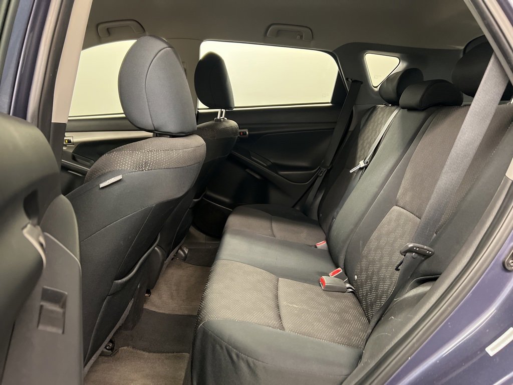 Used 2009 Pontiac Vibe w/ Preferred Package image 23